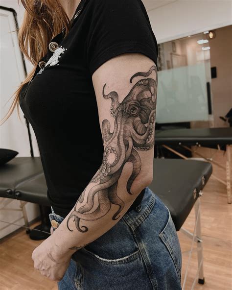 forearm octopus tattoo